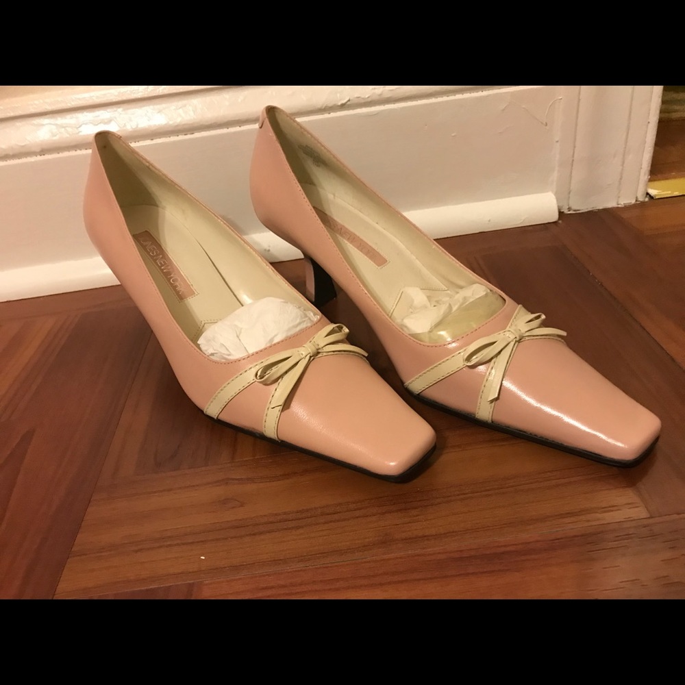 Shoes new
